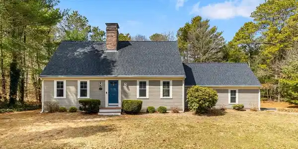 49 Roosevelt Rd