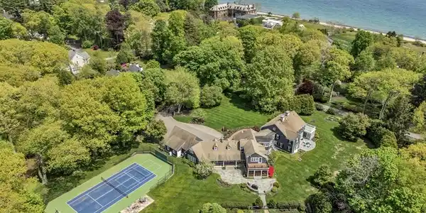25 Haven Way