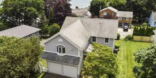 19 Surfside Ln