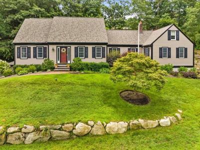 70 Winding Way