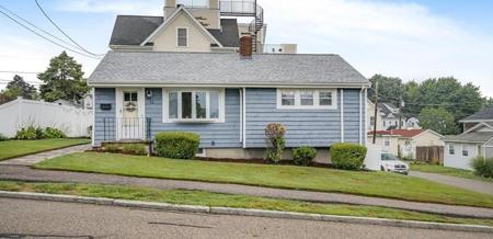 12 Border St