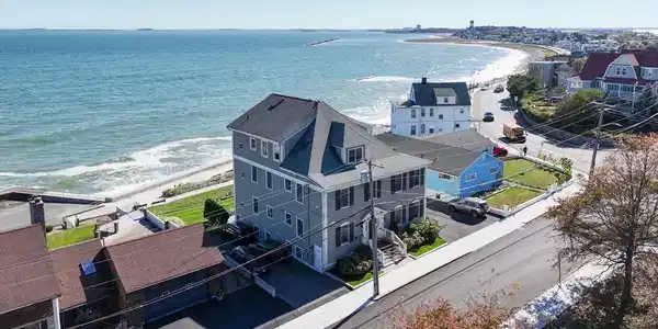 45 Grovers Ave