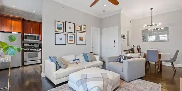 7 Stillman Pl