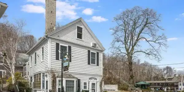 104 Bradford Street
