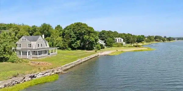 1366 Gardners Neck Rd