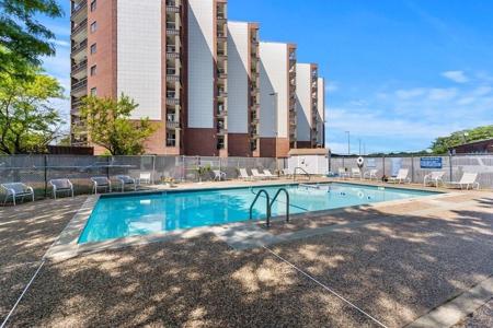 90 Quincy Shore Dr