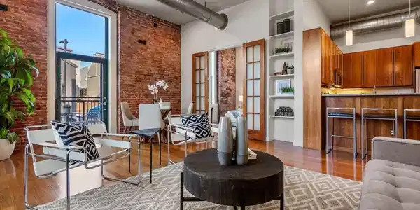 125 B Street