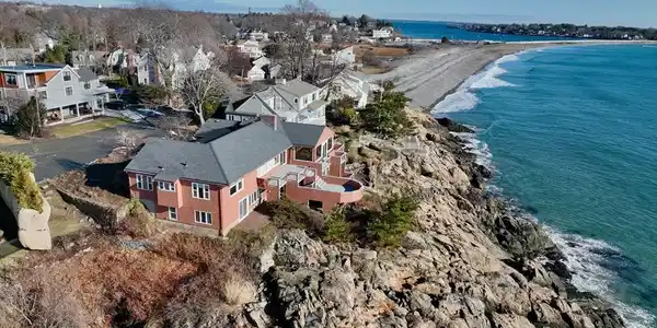 8 Stevens Road