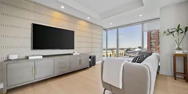 133 Seaport