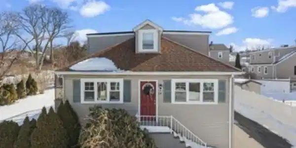 24 Valley Street