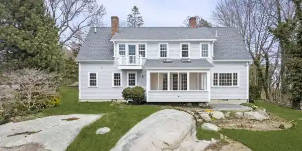 25 Adams Hill Road