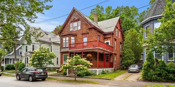 12 Summit Avenue