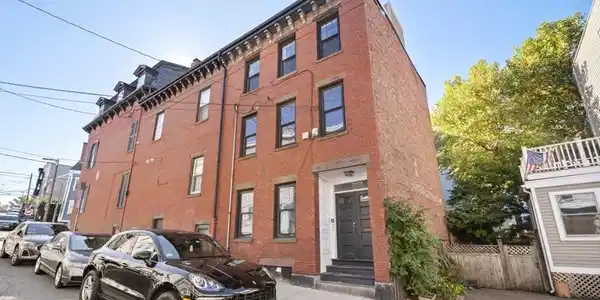 94-A Bartlett Street