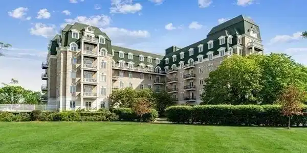 100 Marina Drive