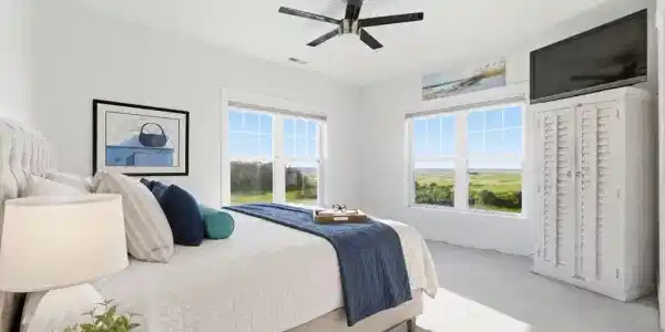 233 Beach Rd