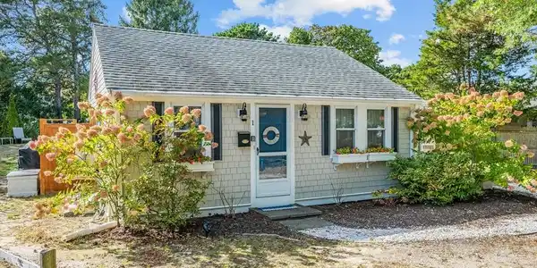 1 Millard Rd