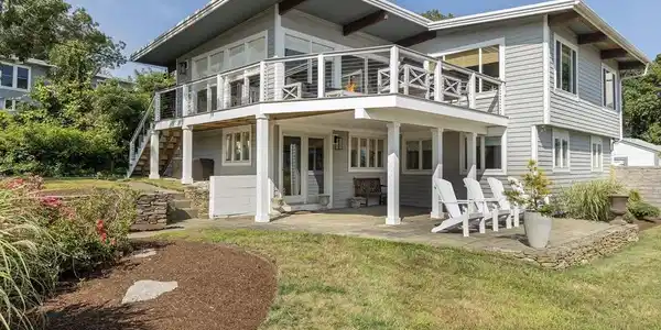 78 Menotomy Road