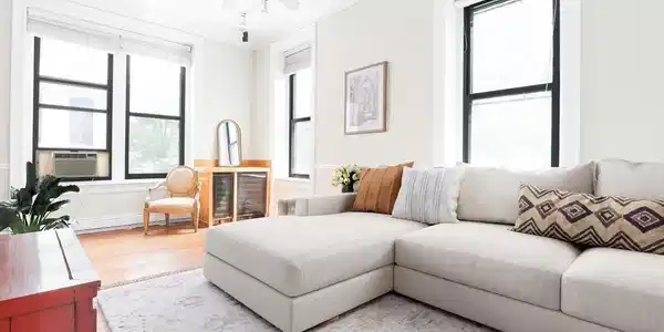 366 W Broadway