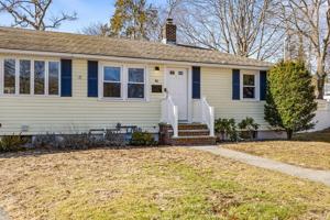 46 Rhodes Circle