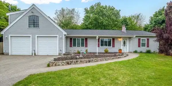 11 Pierce Rd
