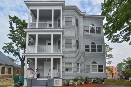 87 Broad St