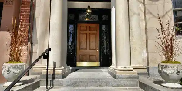 61 Mt Vernon St