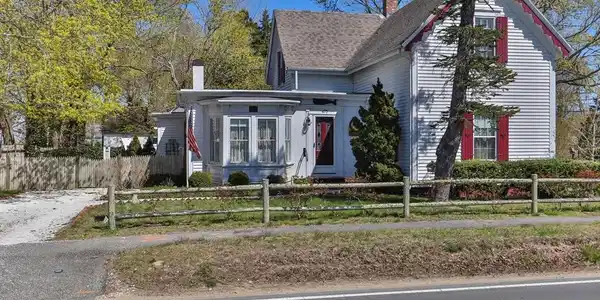 475 Sisson Rd