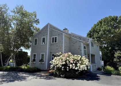 48 Wilson St
