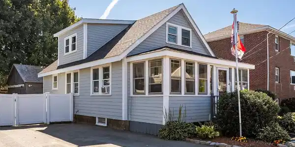 481 Sea St.