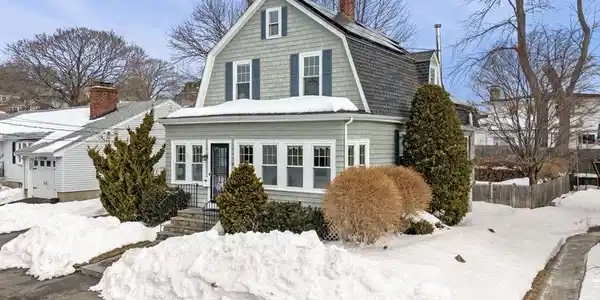 22 Hemenway Rd