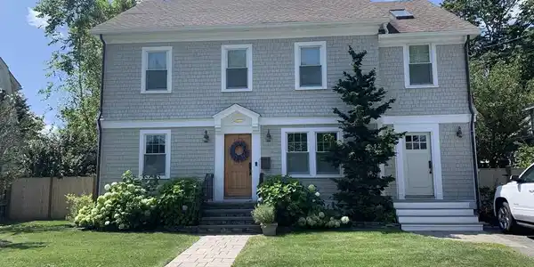 31 Bubier Rd