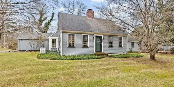 86 Pond Street