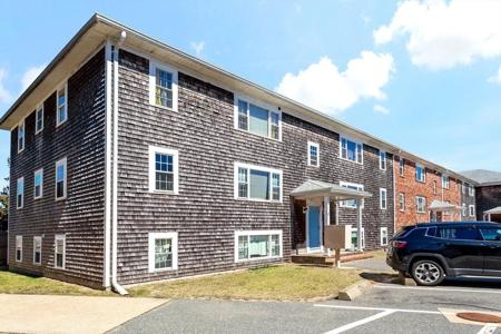 9 Edwards Ave