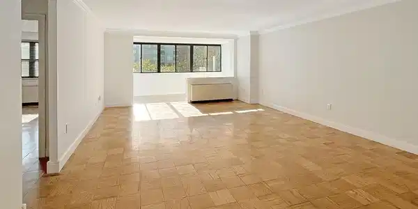 8 Whittier Pl