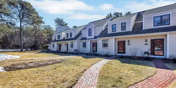 39 Shellback Way