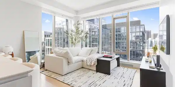 135 Seaport