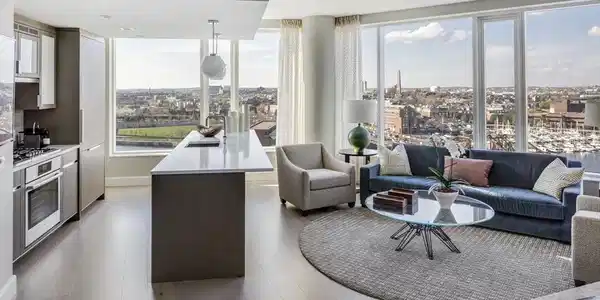 100 Lovejoy Wharf