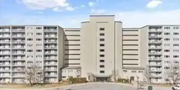 200 Cove Way