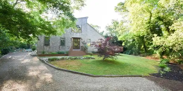 60 Harding Rd