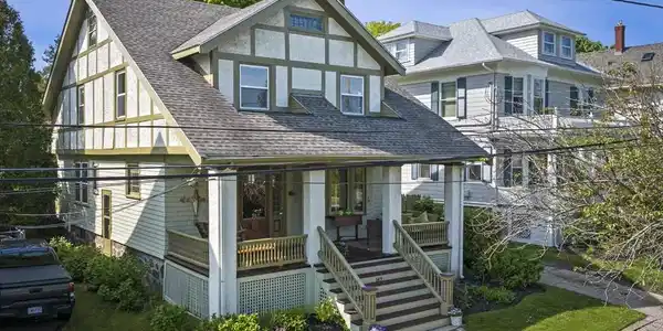149 Elmwood
