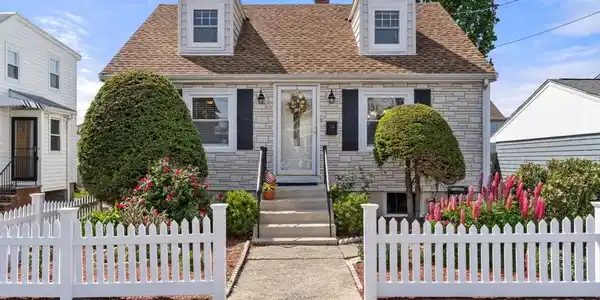 34 Graves Road