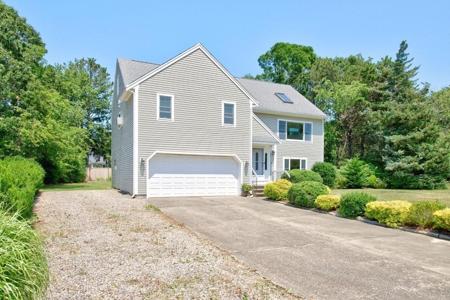 108 Pheasant Ln