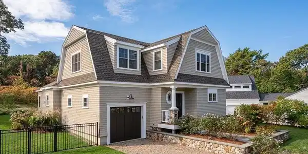 10 Captain Paine Rd