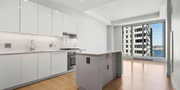 133 Seaport Blvd