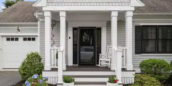 675 Main St