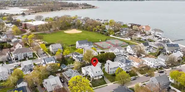 31 Chickatabot Road