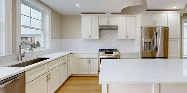 36 Orient Ave