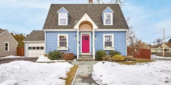 34 Rose Ave