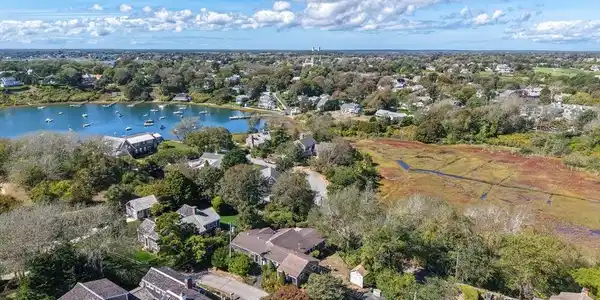 32 Sunset Lane
