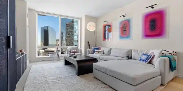 1 Franklin St